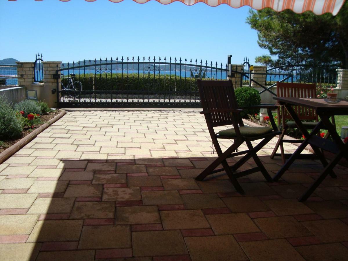 Apartman Strk Sukošan Exterior foto